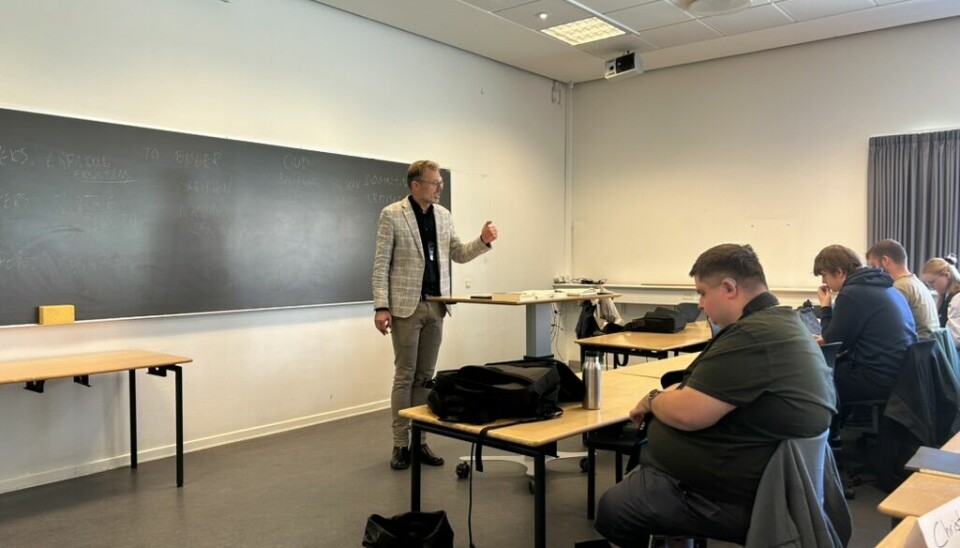 På lige fod: En hverdag med blindhed på Aarhus Universitet