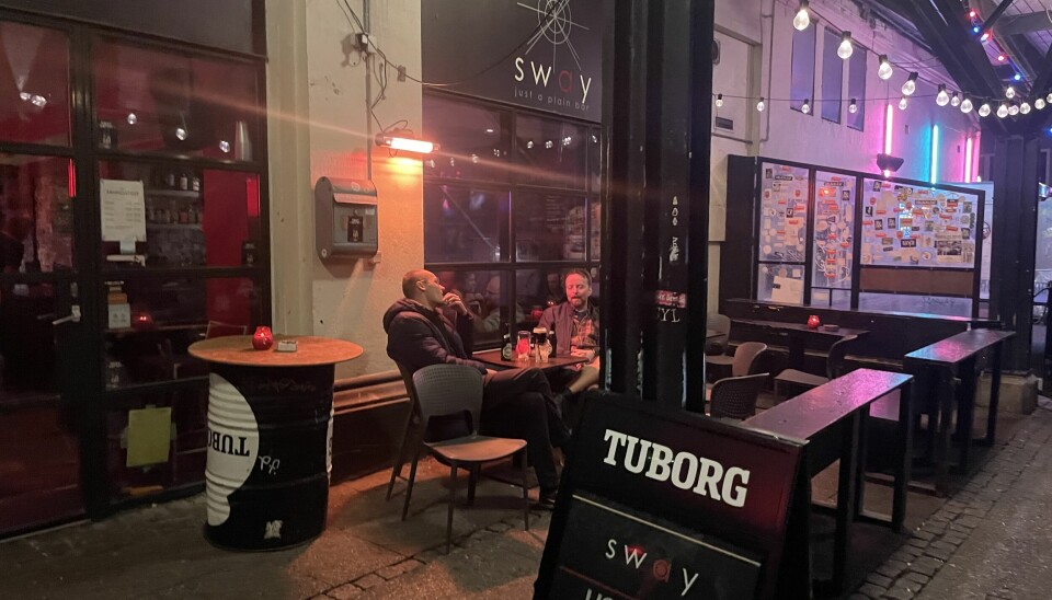 Sway er placeret lige ud til Aarhus’ mekka, også kendt som åen, klemt ind mellem to diskoteker