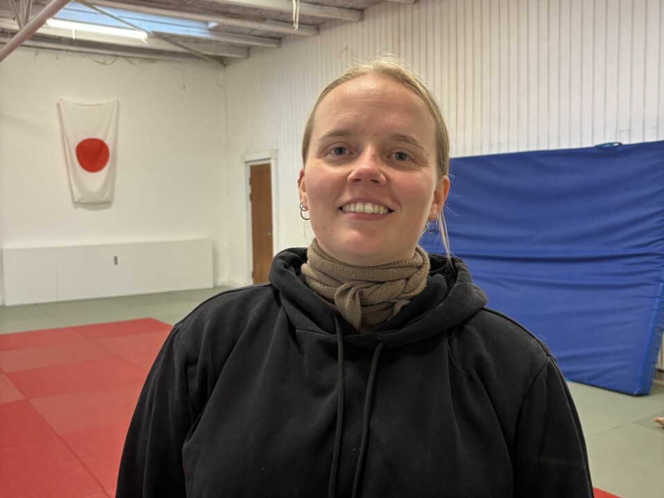 Nina Aagaard synes det er fedt, at hun kan prøve teknikkerne på de mandlige trænere, så hun kan opleve, at teknikkerne virker