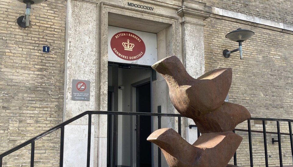 Den tiltalte kunne endelig se frem til afklaring efter domsafsigelselsen ved retten i Randers torsdag den 17. marts.