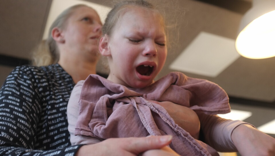 Viennas immunforsvar er ikke som andres. Hun har haft skoldkopper fire gange, hvor det har ført til indlæggelse. En af gangene blev hun indlagt seks måneder med sonde.