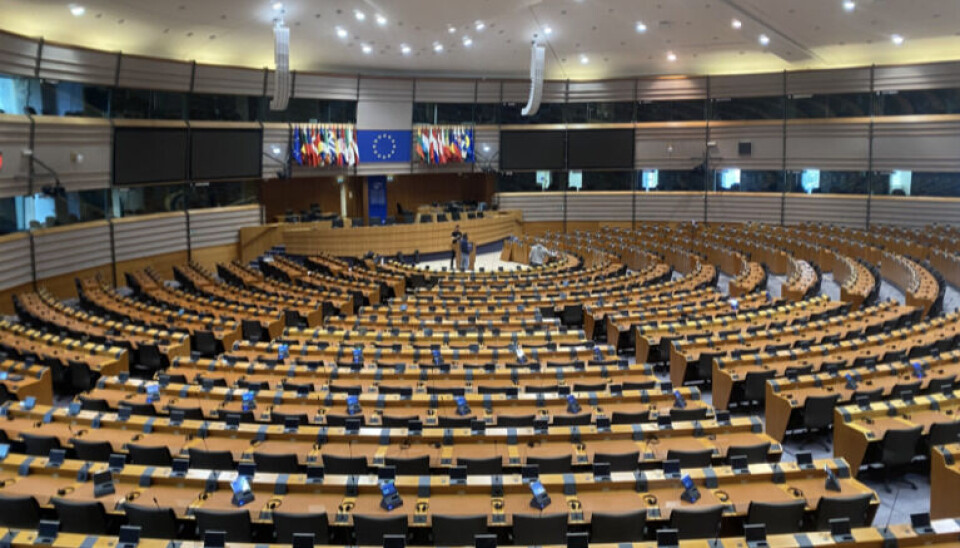 I en sal som denne blev forslaget debatteret og stemt for i dag i Strasbourg.