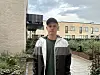 Billedet viser Emil Ulrich, som er en af de mange unge, der holder hovedet koldt i mediejunglen.